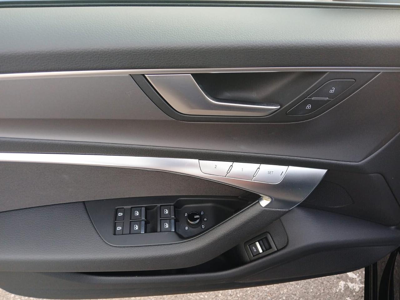 Audi A6 Avant 40 2.0 TDI quattro ultra S tronic Business-AZIENDALE