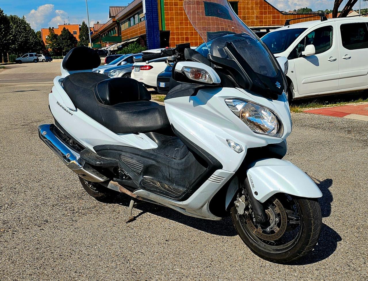 Suzuki Burgman 650