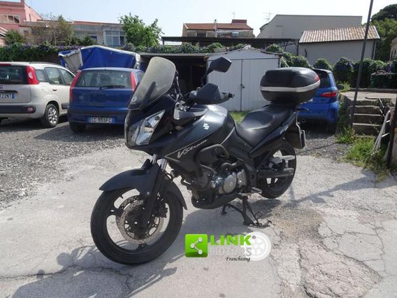 SUZUKI V-Strom 650 travel