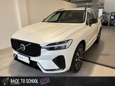 VOLVO XC60 B4 automatico Plus Dark