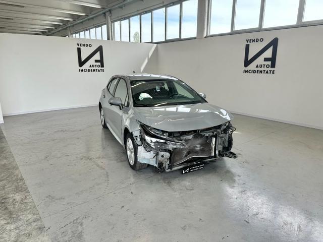 TOYOTA Corolla 1.8 HYBRID STYLE