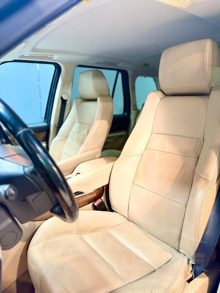 Land Rover Range Rover Sport 3.0 tdV6 HSE auto