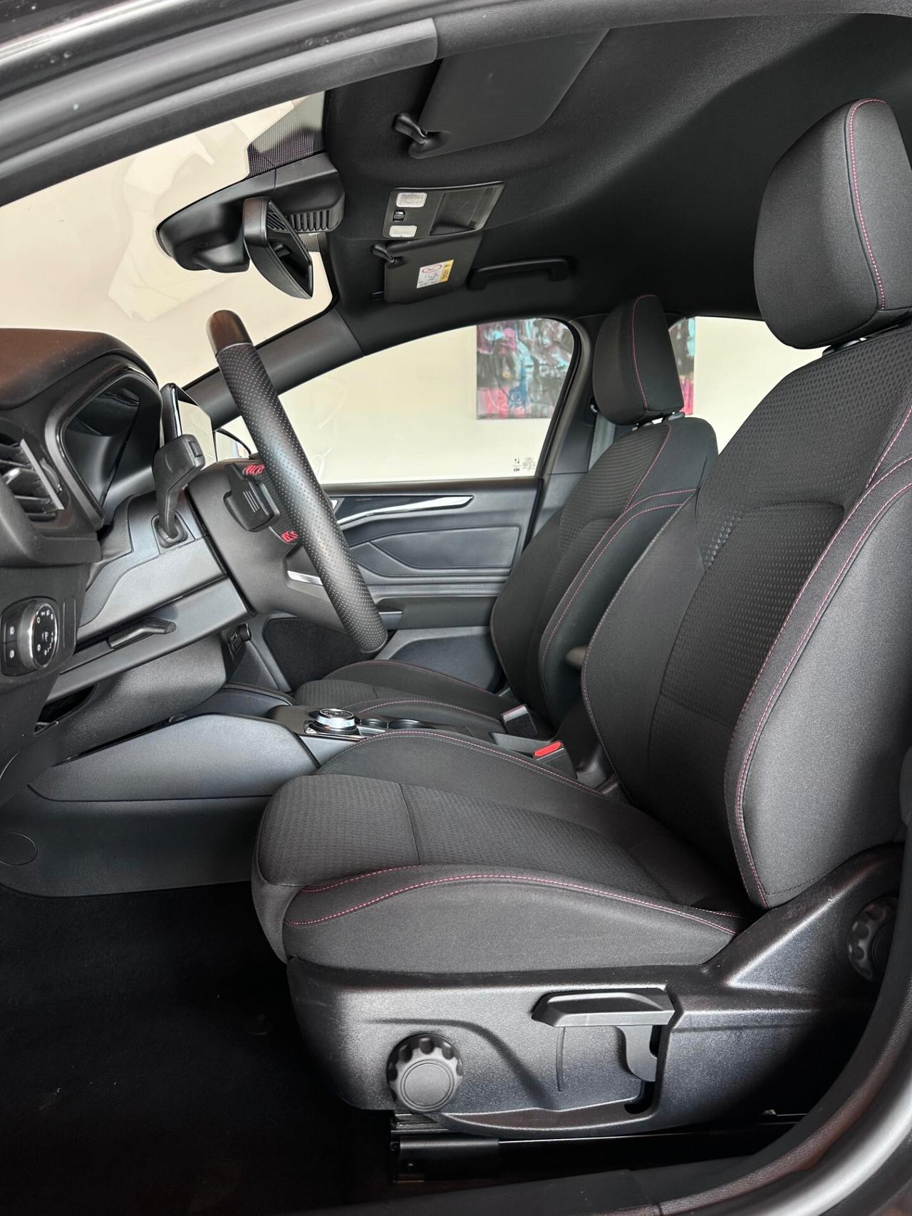 FORD FOCUS ST-LINE 1.5 ECOBLUE 115 CV AUTOMATICO 5p. ST-Line UNIPROPRIETARIO 2023 PREZZO REALE