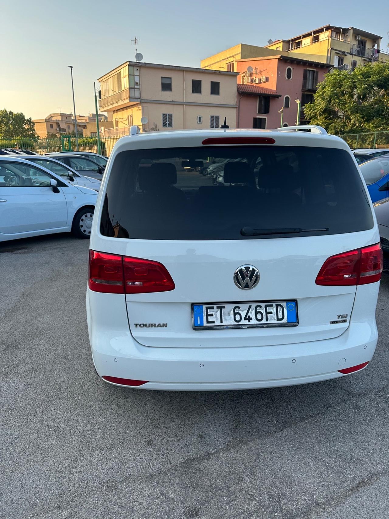 Volkswagen Touran 1.4 TSI Highline EcoFuel