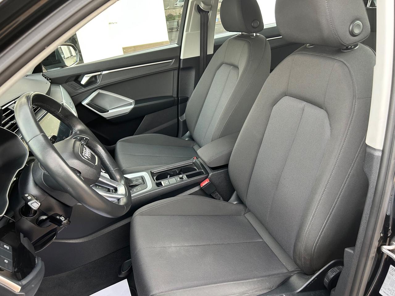 Audi Q3 35 TDI S tronic S line edition