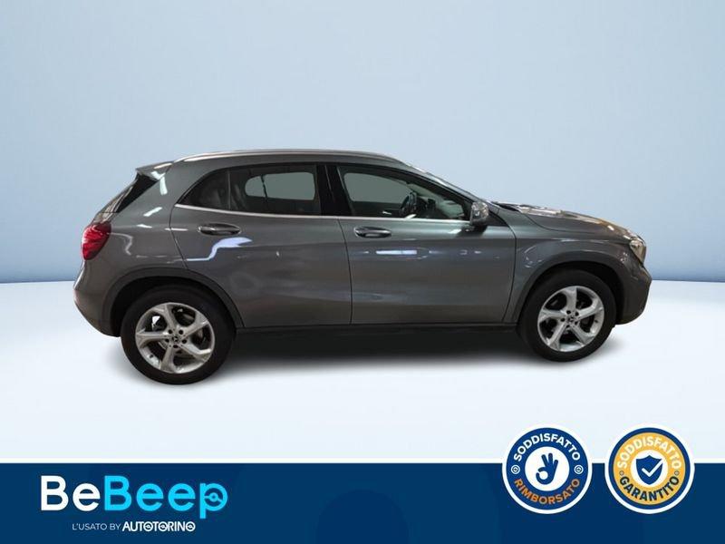 Mercedes-Benz GLA 180 SPORT AUTO