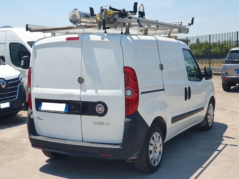 FIAT Doblò 1.6 MJ 105CV Cargo Scaffali B&M 09.2014