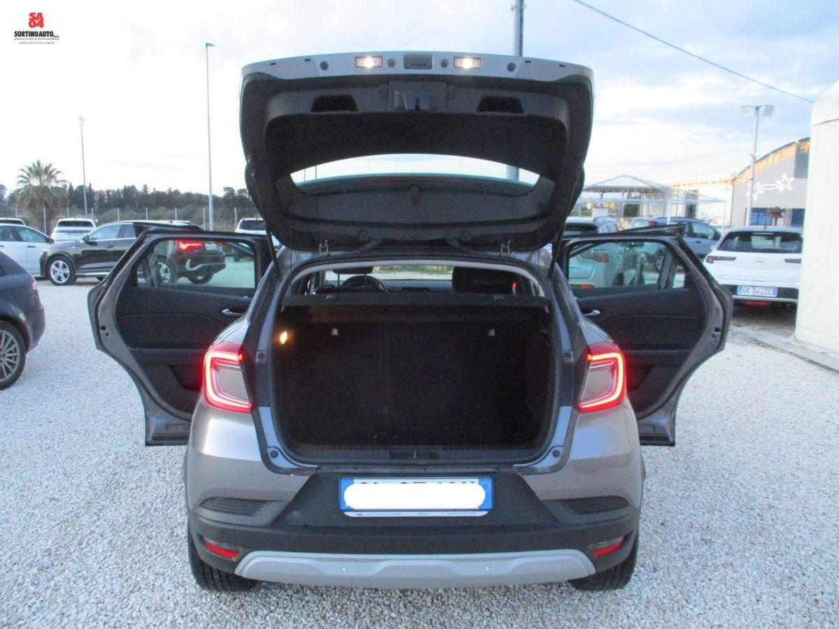 RENAULT Captur TCe 12V 90cv Intens-2022 KM64000