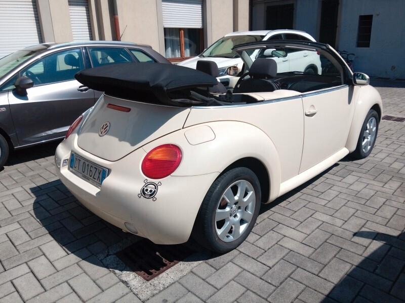 Volkswagen New Beetle (PER COMMERCIANTI)