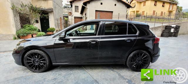 VOLKSWAGEN Golf Golf 8 1.5 eTSI 150 CV DSG Style Mild Hybrid