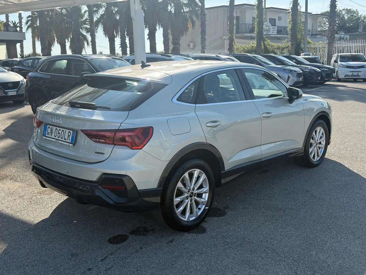 Audi Q3 SPB 35 TDI S tronic Business Plus