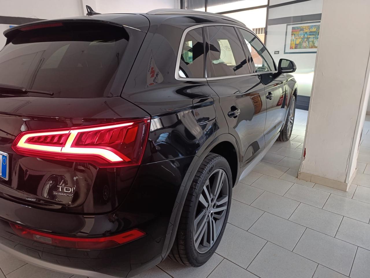 Audi Q5 2.0 TDI 190 CV S tronic Business Plus