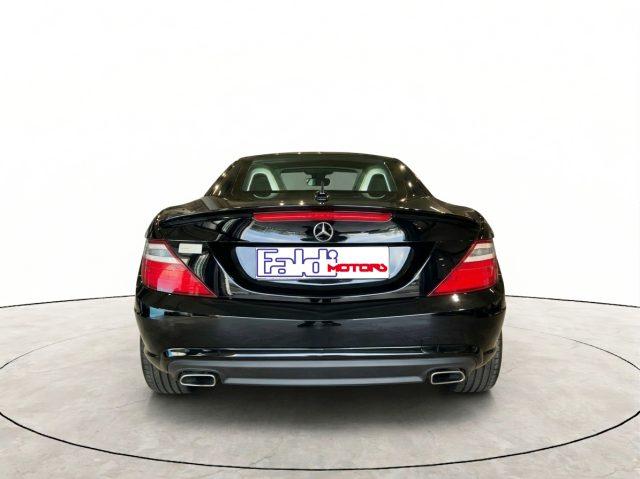 MERCEDES-BENZ SLK 200 CGI Premium AMG