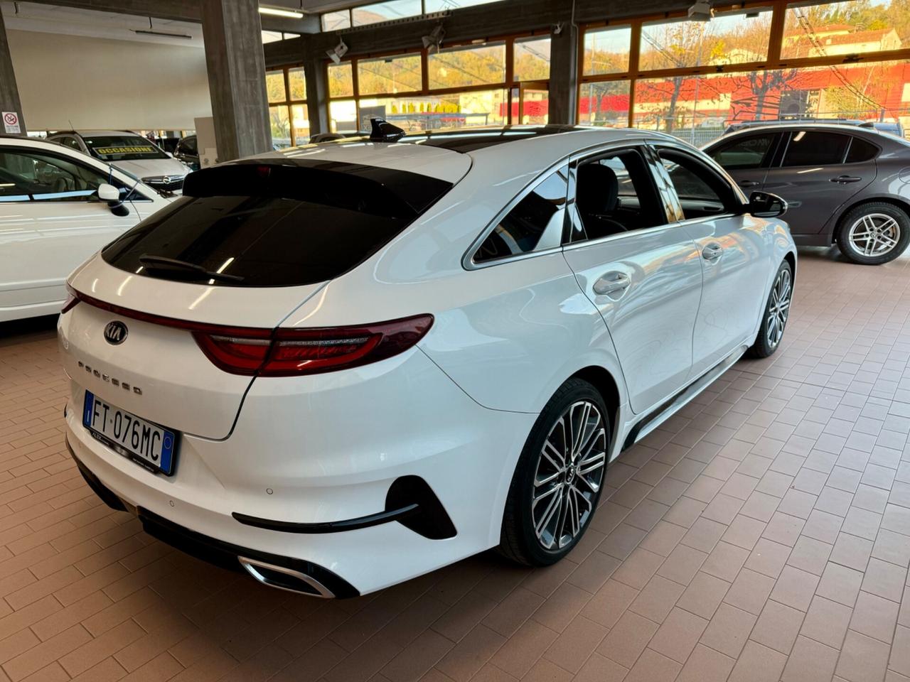 Kia ProCeed 1.6CRDI 136cv Autom E6 GTLine