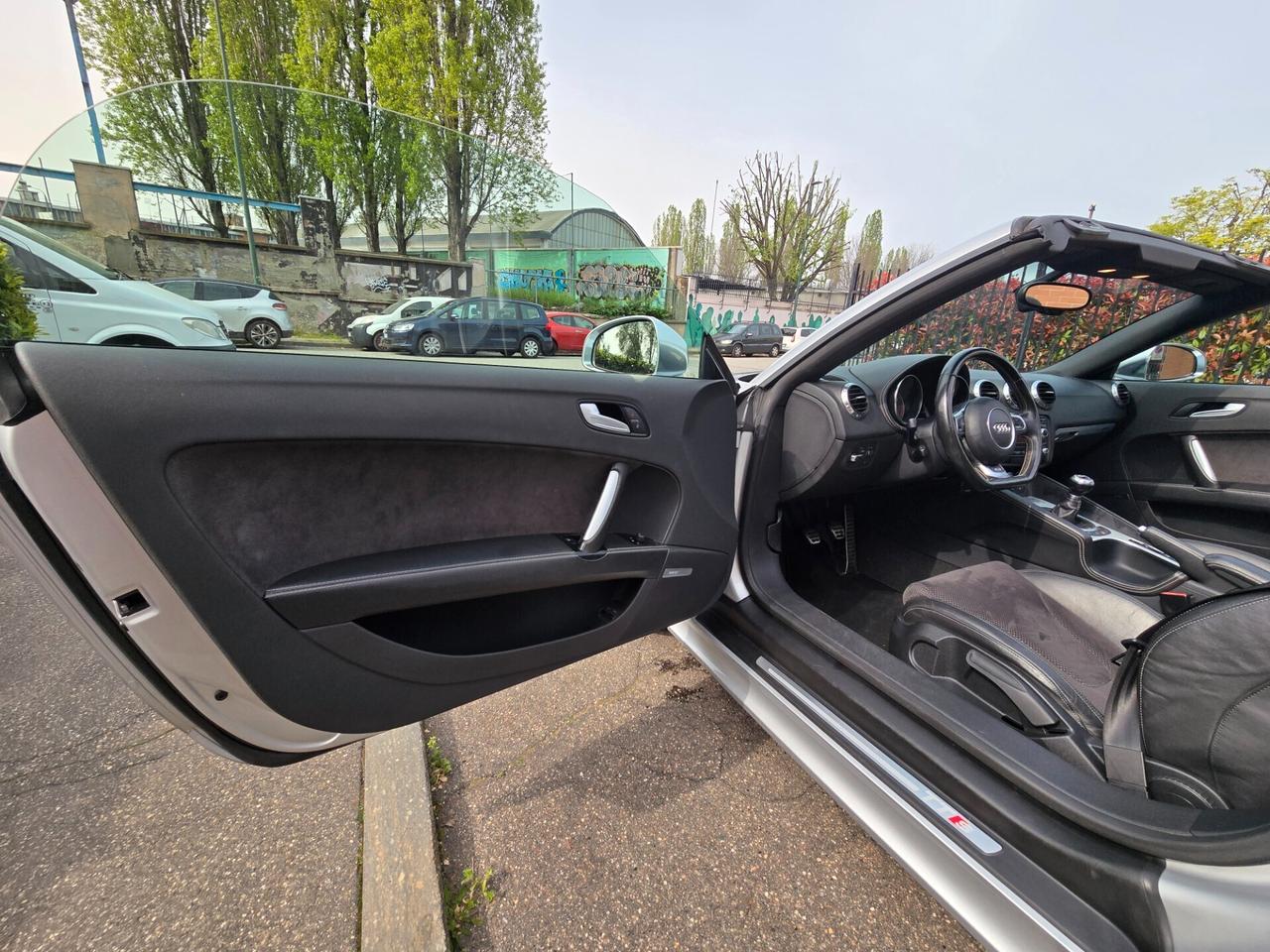 Audi TTS Roadster 2.0 tfsi quattro 272cv C. MANUALE