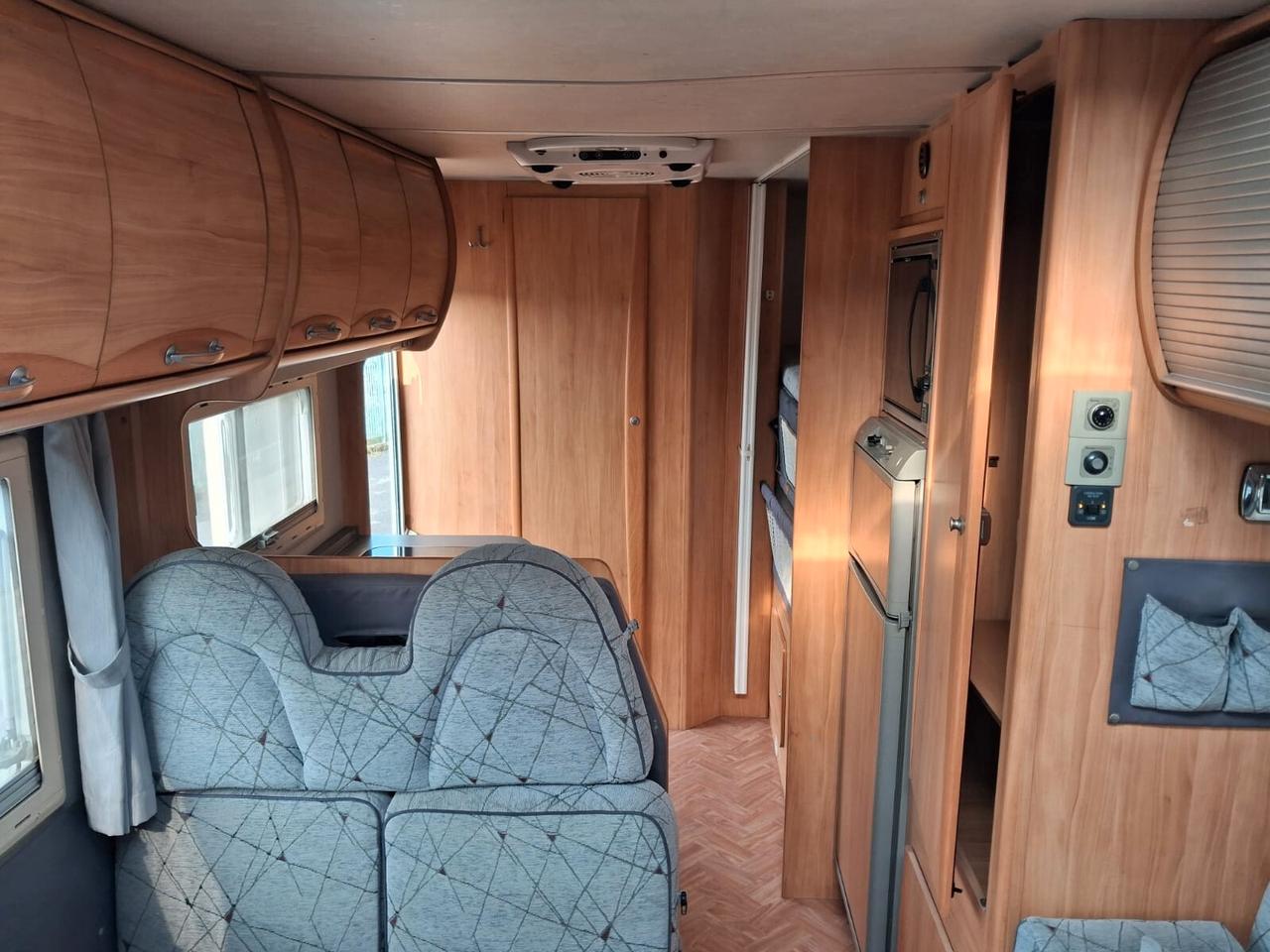 Mercedes-benz Adria mobil