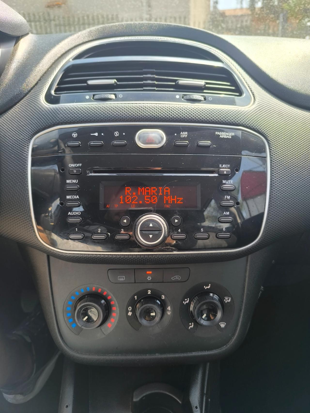 Fiat Punto 1.3 MJT II S&S 95 CV 5 porte Street