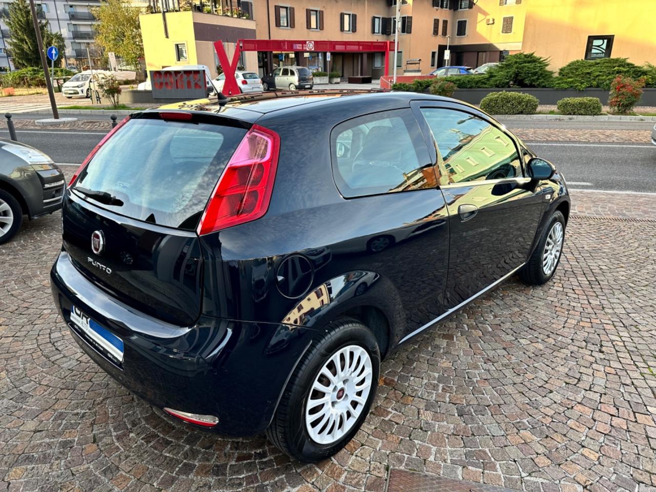 Fiat Punto 1.2Bz 69Cv - Neopatentati