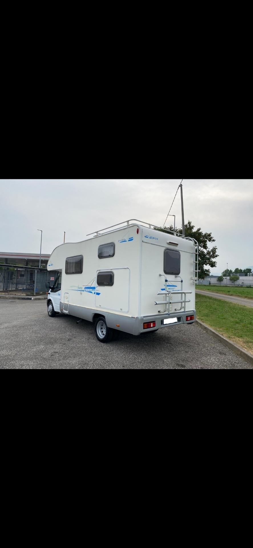Ford Camper transit katamarano