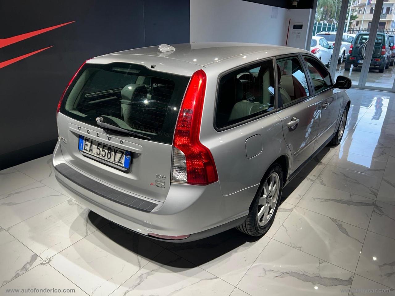 VOLVO V50 1.6 DRIVe R-design