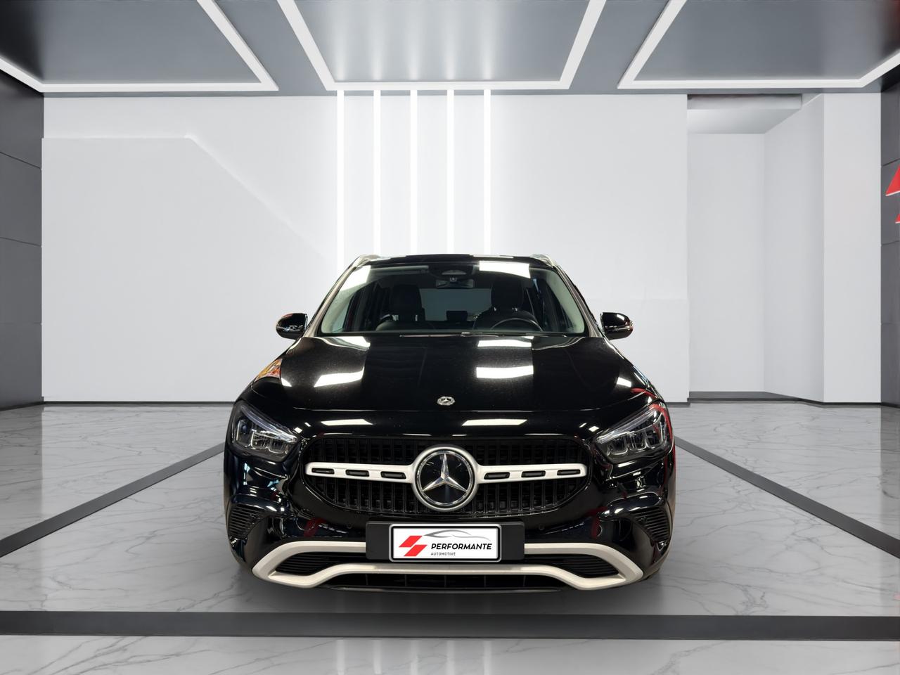 Mercedes GLA 180 d Advanced auto