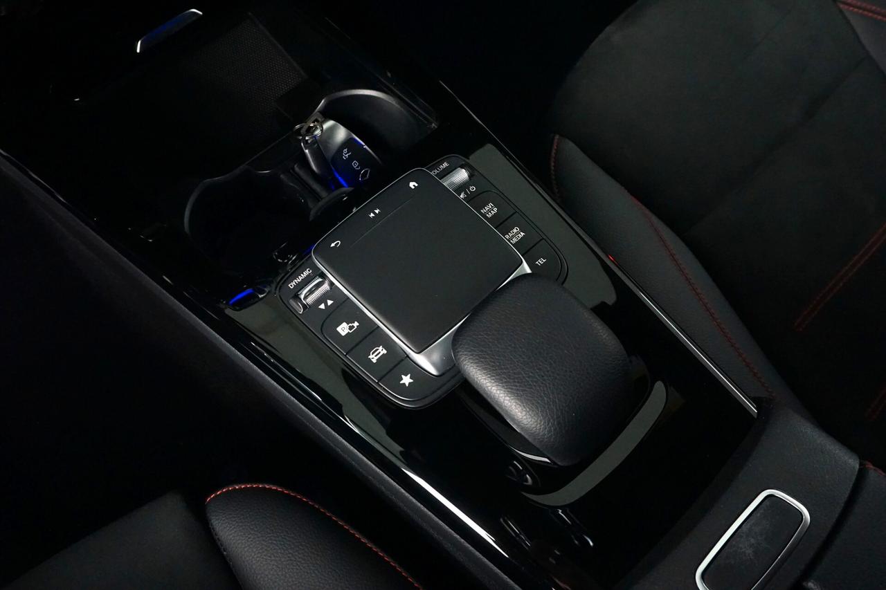 Mercedes-benz CLA 200 d Automatic Premium