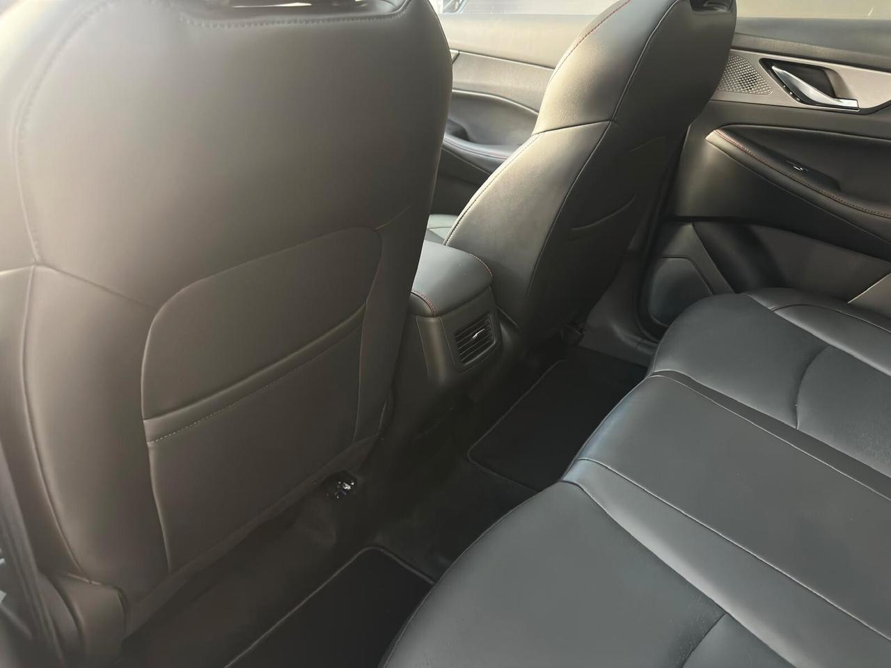 NEW DR 5 Stilnovo 1.4 T-gdi 154 cv BENZ/GPL NUOVA DA IMM.