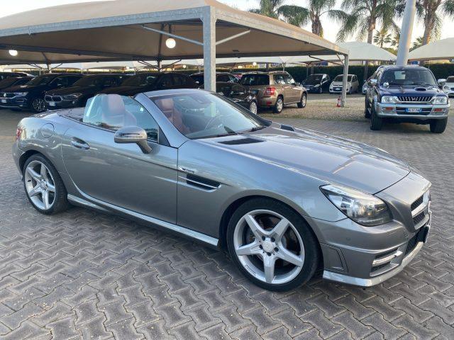 MERCEDES-BENZ SLK 250 CGI Premium