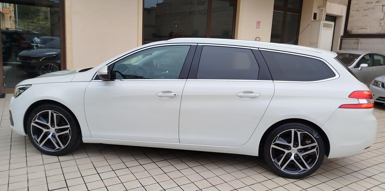 Peugeot 308 BlueHDi 130 S&S EAT8 SW Allure