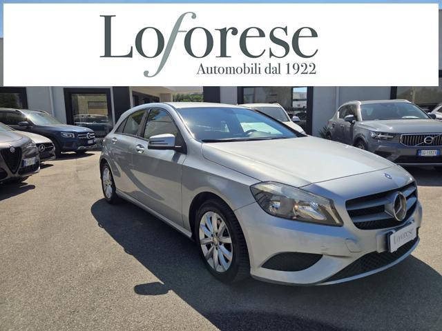 MERCEDES-BENZ A 200 d Business