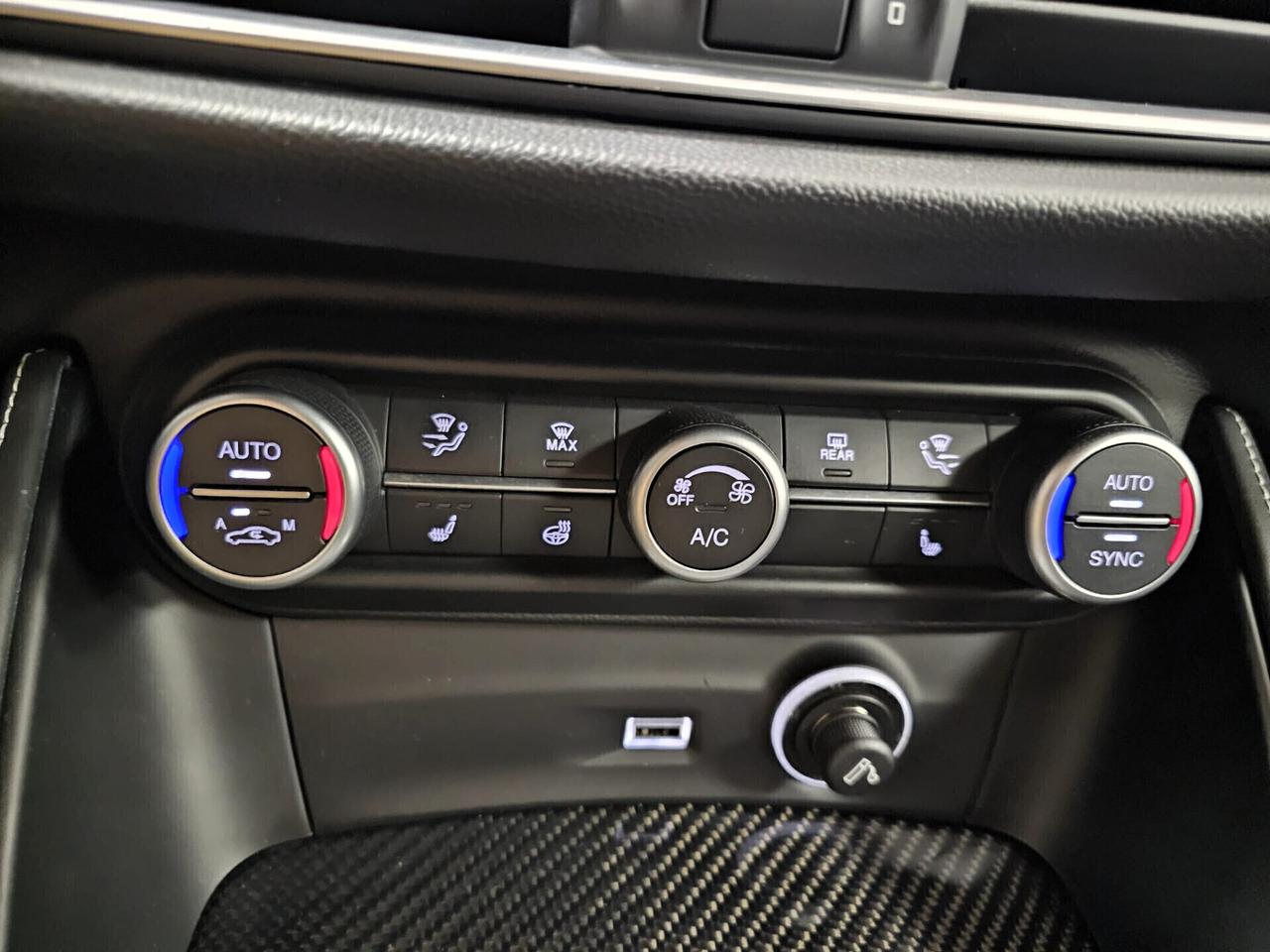 Alfa Romeo Stelvio 2.9 Bi-Turbo V6 510 CV AT8 Quadrifoglio