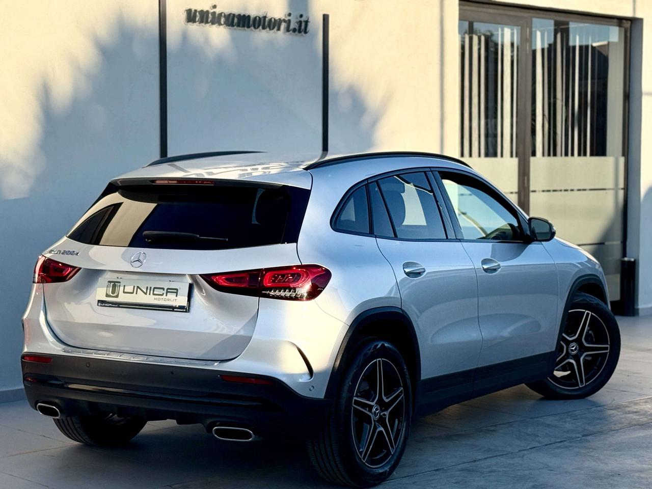 Mercedes-Benz GLA 200 D AMG Premium Plus 2.0 150CV ITALIANA - IVA ESPOSTA