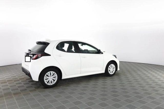 TOYOTA Yaris 1.5 Hybrid 5 porte Business