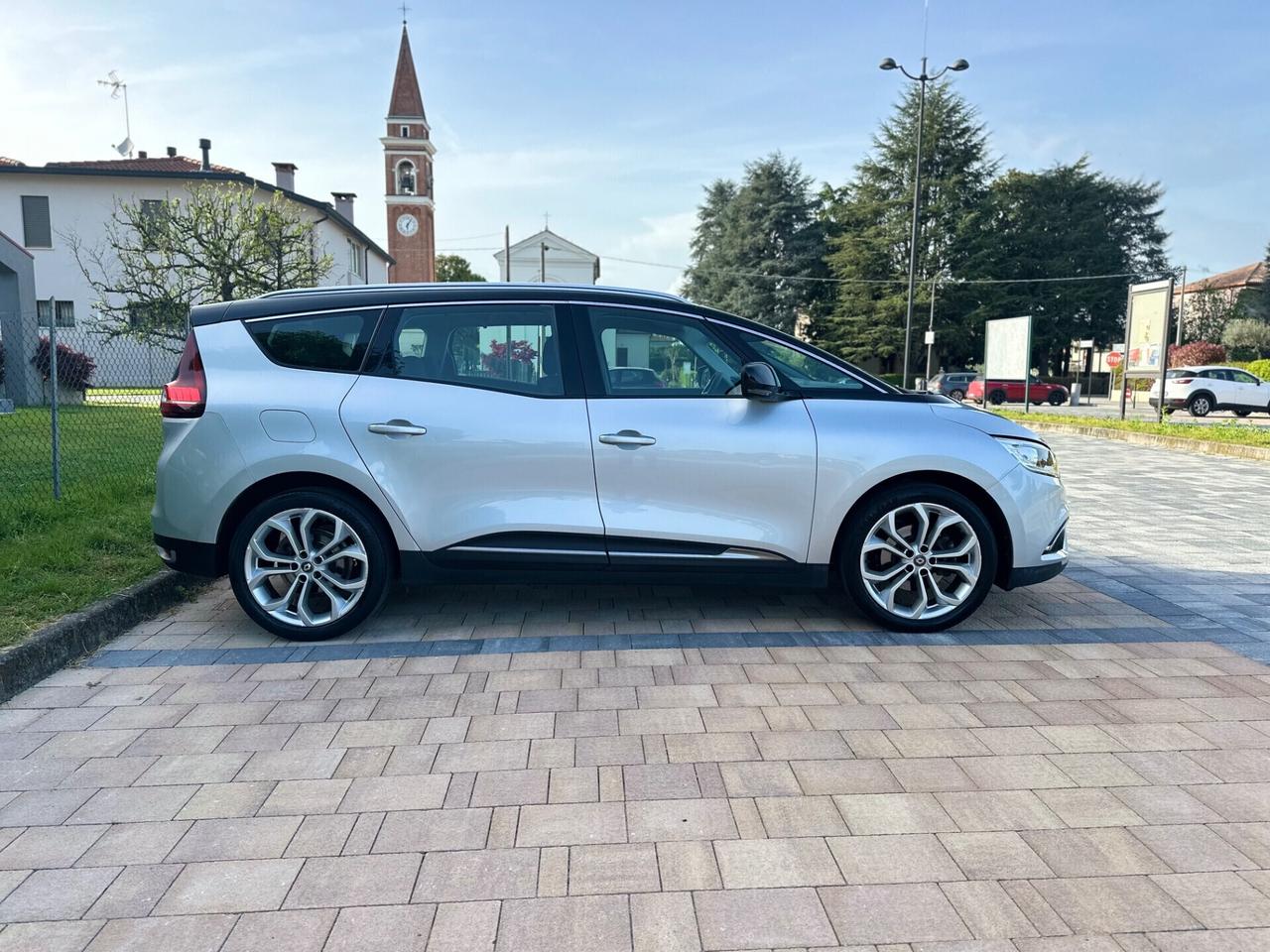 Renault Scénic 7 posti dCi 8V 110 CV Energy Intens NEOPATENTATI