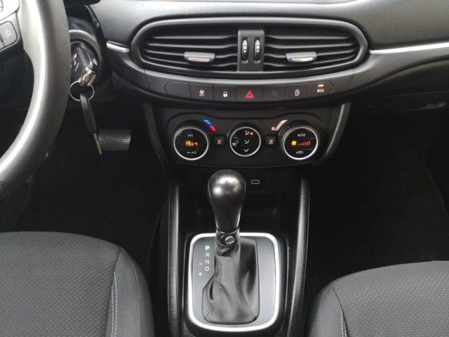 FIAT Tipo 1.6 Mjt S&S DCT SW Lounge