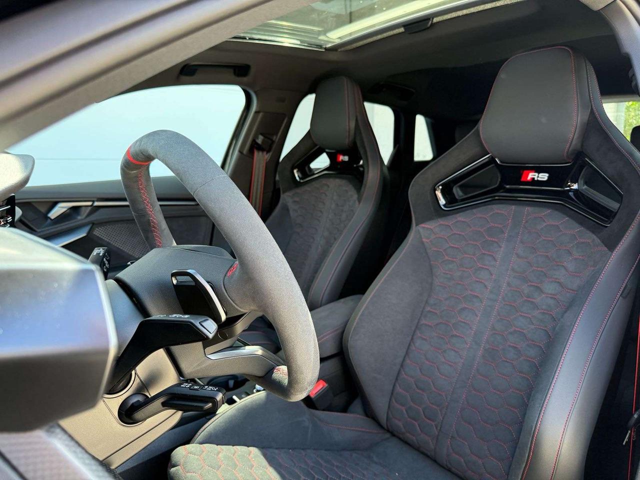 Audi RS3 RS3 Sportback 2.5 tfsi quattro PANO/360°/CARBON