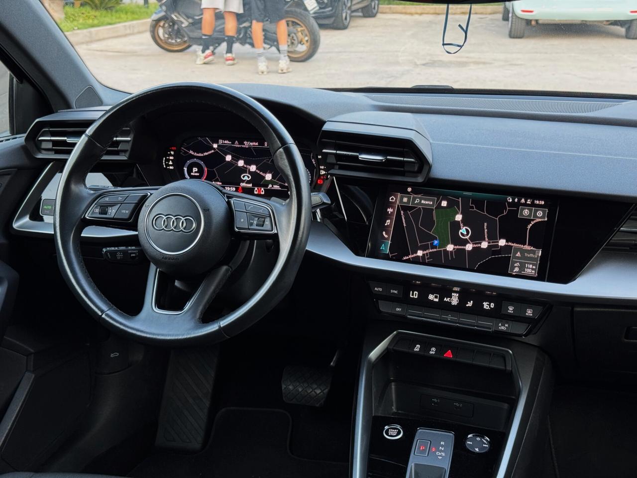 Audi A3 Sportback 35 TDI S-tronic 150CV S line MATRIX