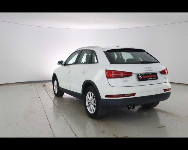AUDI Q3 2.0 TDI 150 CV Business