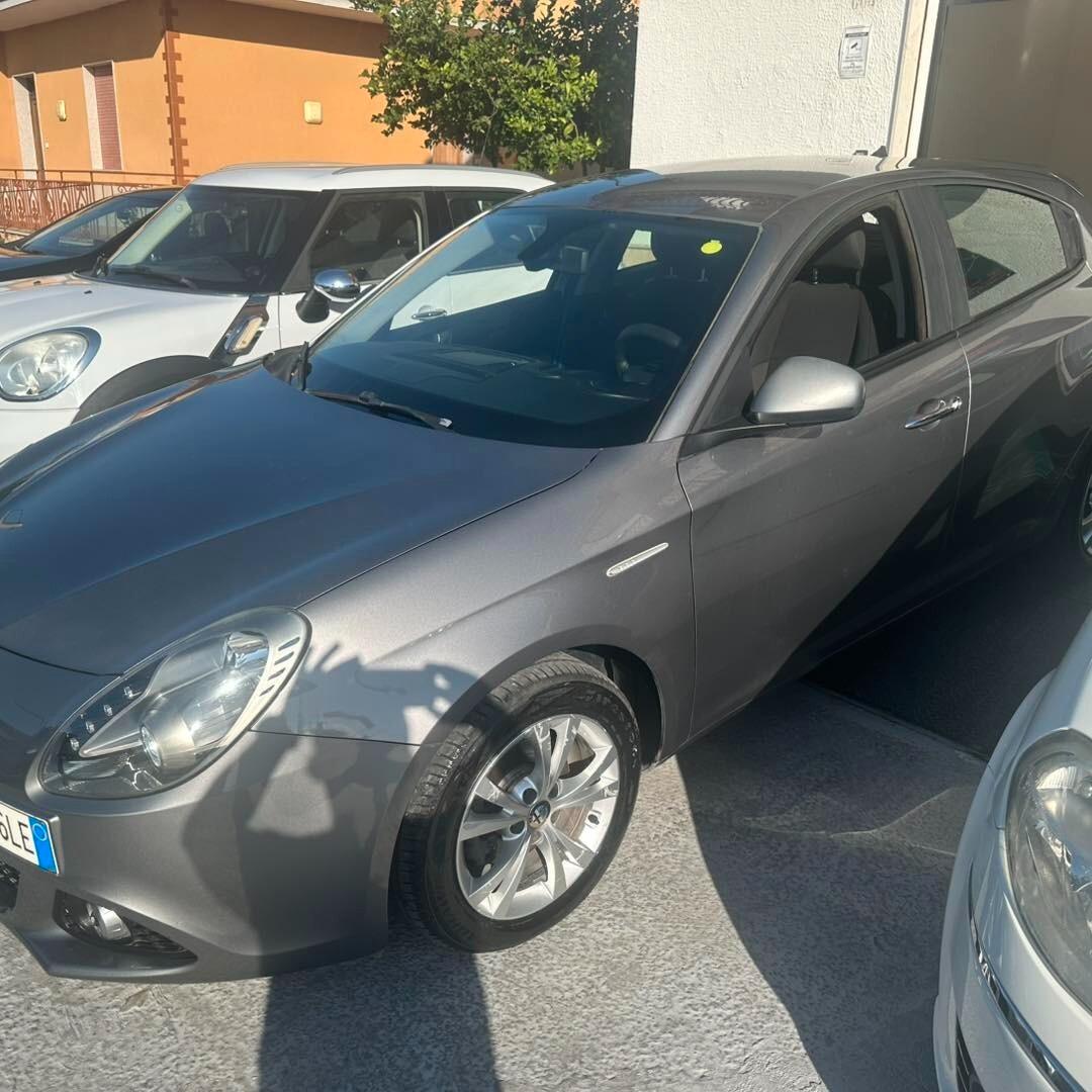 Alfa Romeo Giulietta 1.6 JTDm-2 105 CV Distinctive