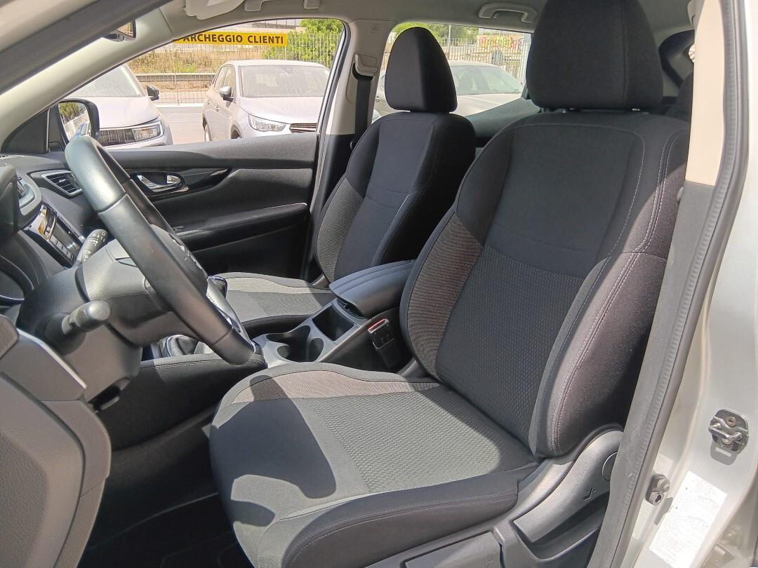 Nissan Qashqai Business 1.5 Dci (110 cv)