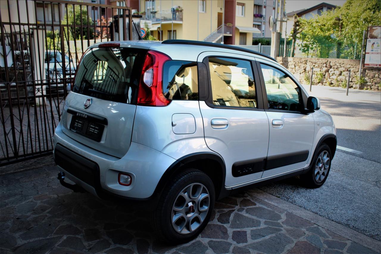 Fiat Panda 0.9 TwinAir Turbo S&S 4x4 Gancio Traino