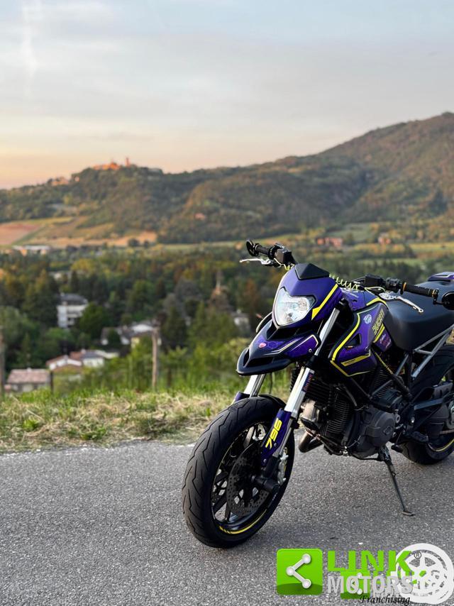 DUCATI Hypermotard 796 2011