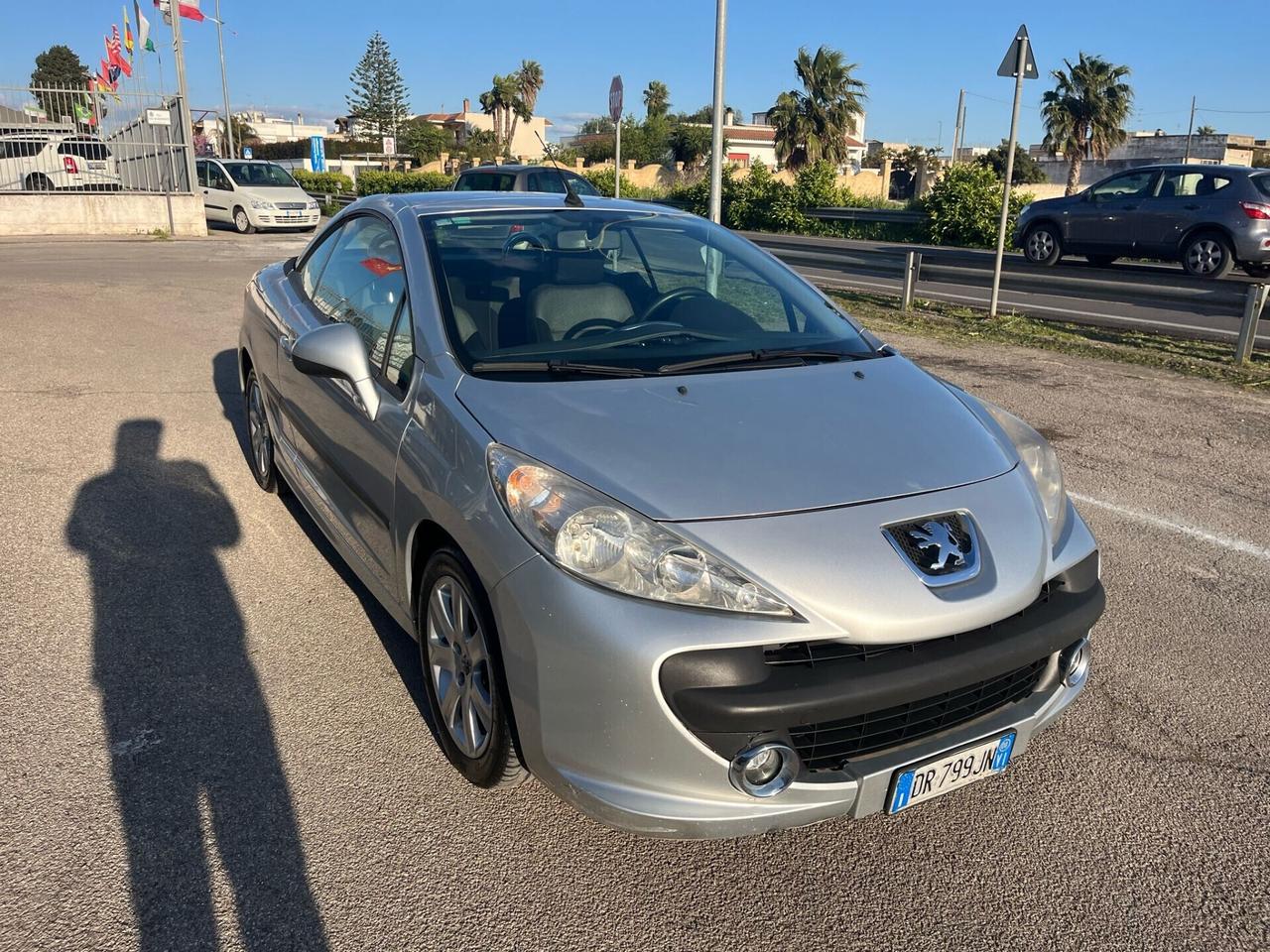 Peugeot 207 1.6 HDi 110CV CC 2008