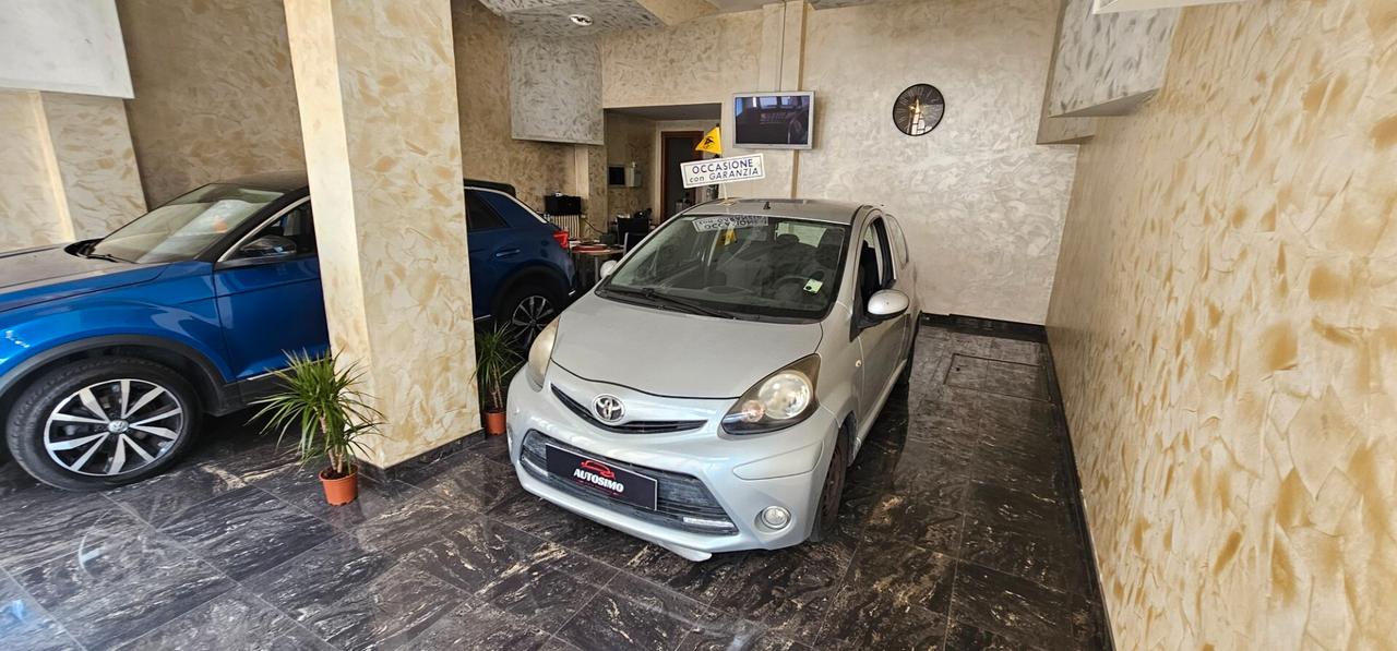 Toyota Aygo 1.0 12V VVT-i 3 porte Lounge