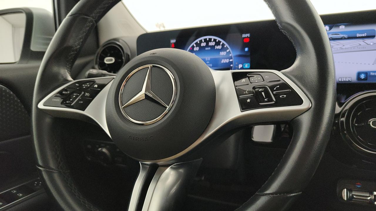 Mercedes-Benz B 180 d Advanced auto