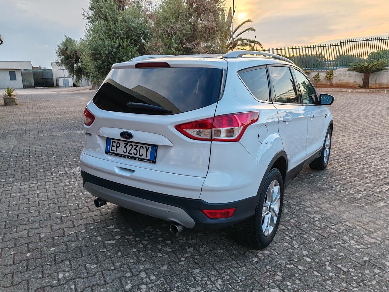 Ford Kuga 2.0 TDCI 140 CV Titanium - NAVI/PELLE