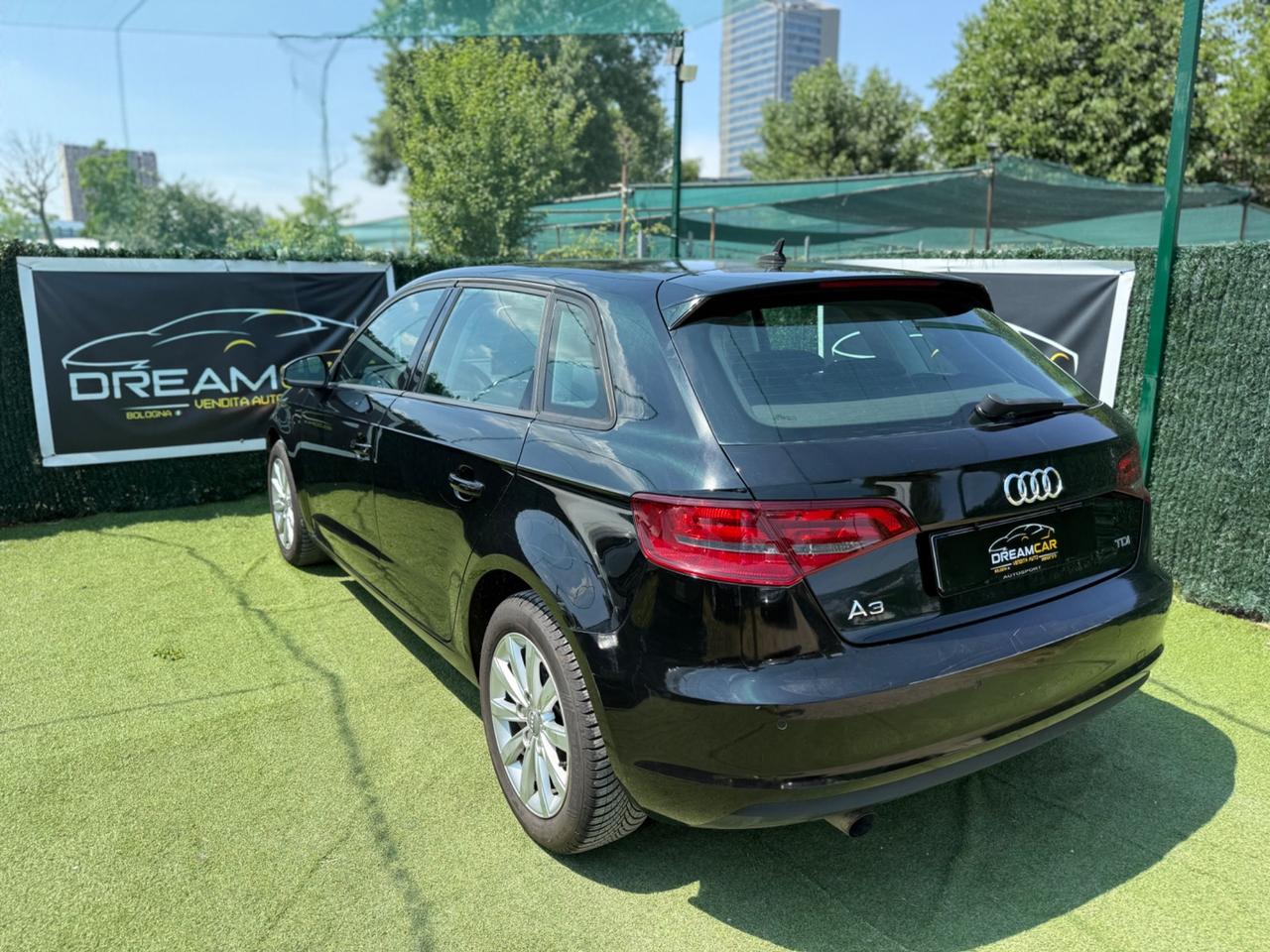Audi A3 2014 1.6 TDI AUTOMATICA RADAR ASSIST NEOPATENTATI