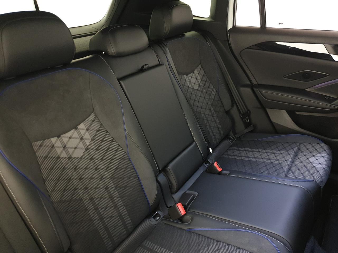 Volkswagen Tiguan 1.5 etsi r-line plus 150cv dsg