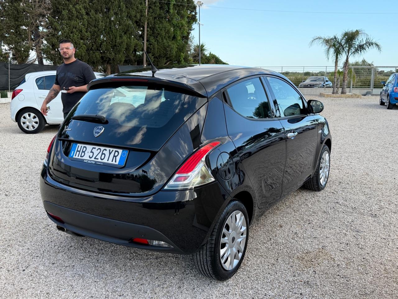 Lancia Ypsilon 1.2 69 CV 5 porte S&S Gold