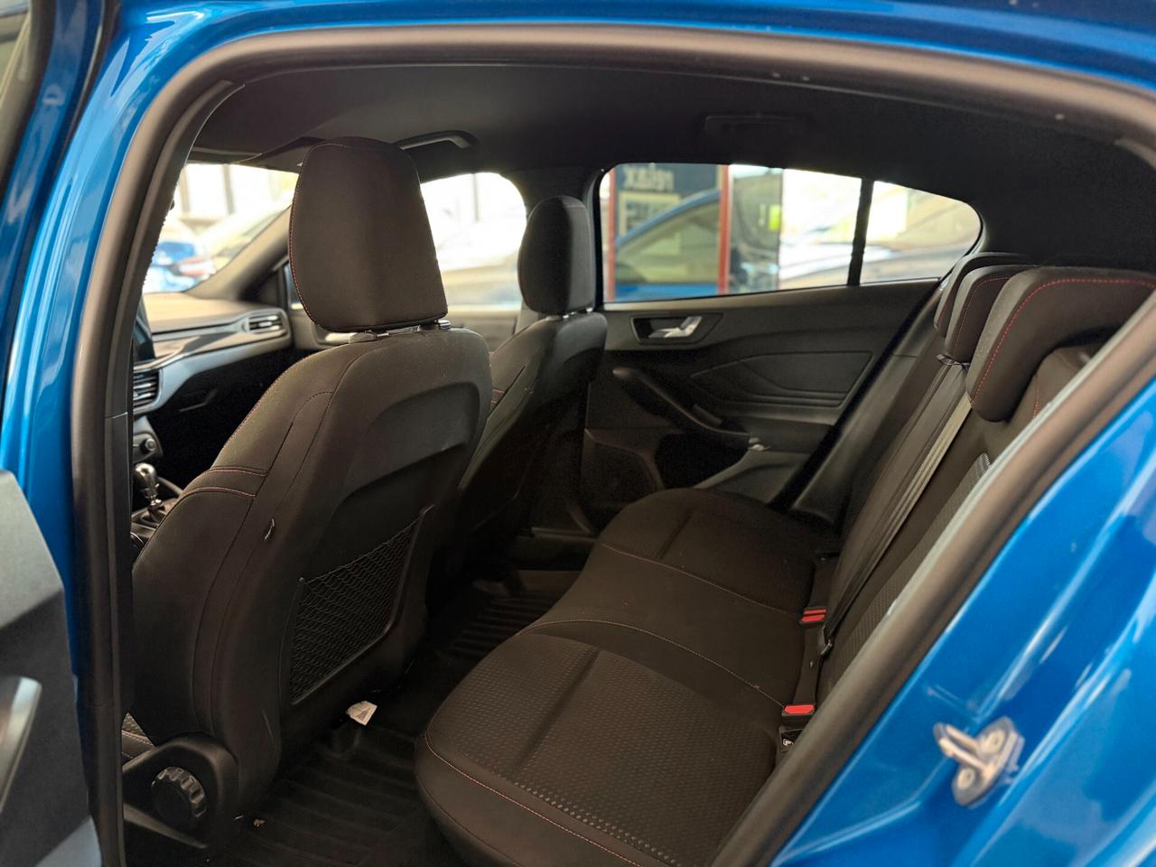 Ford Focus 1.0 EcoBoost Hybrid 125 CV 5p. ST-Line
